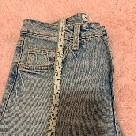 Zara Women's Sky Blue Straight Jeans - Picture 5 of 12